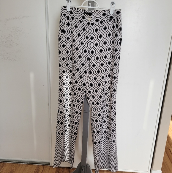 🇧🇷  Flare Pant - Picture 2 of 8